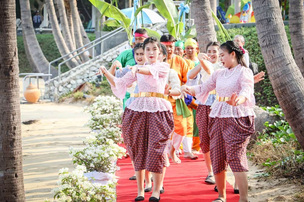 Thai Buddhist Weddings