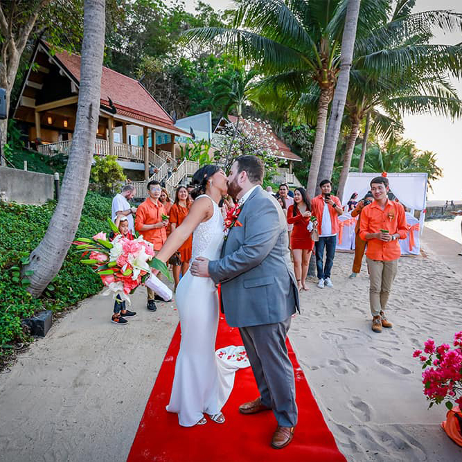 Pattaya beach wedding จัดงานแต่งงานริมทะเล