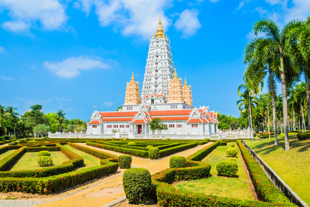 The sprawling grounds at Wat Yan - one of the most beautiful temples in Pattaya