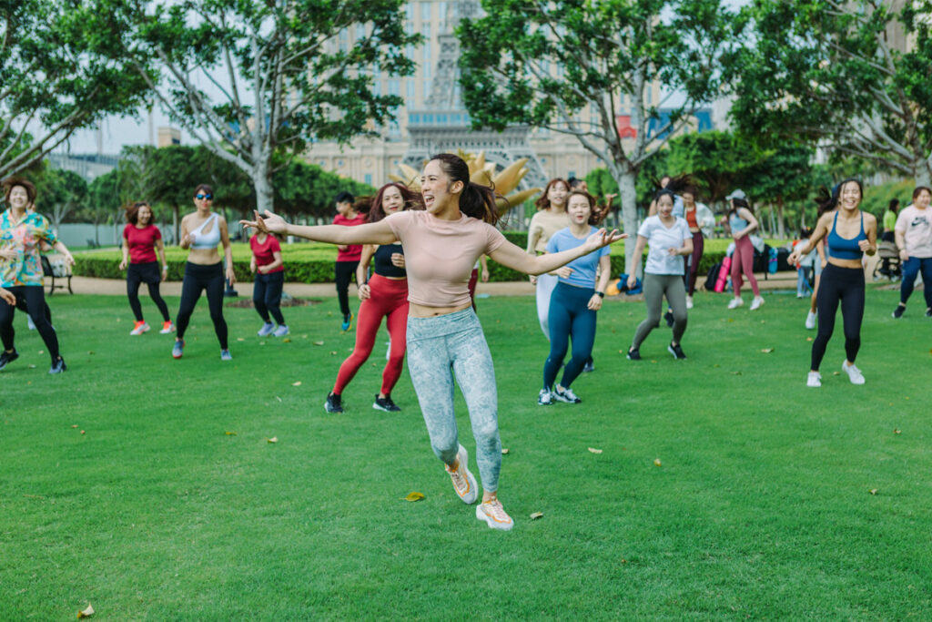 exercise bootcamp on the lawn led by coach debora