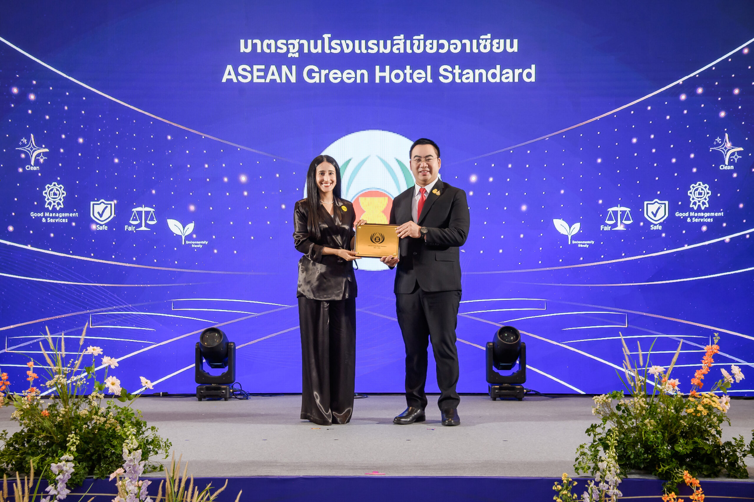 green hotel award for royal cliff hotels group