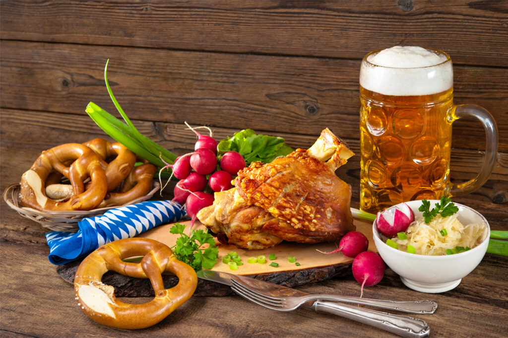 อาหารเยอรมันที่รับประทานในช่วงเทศกาล oktoberfest 2024