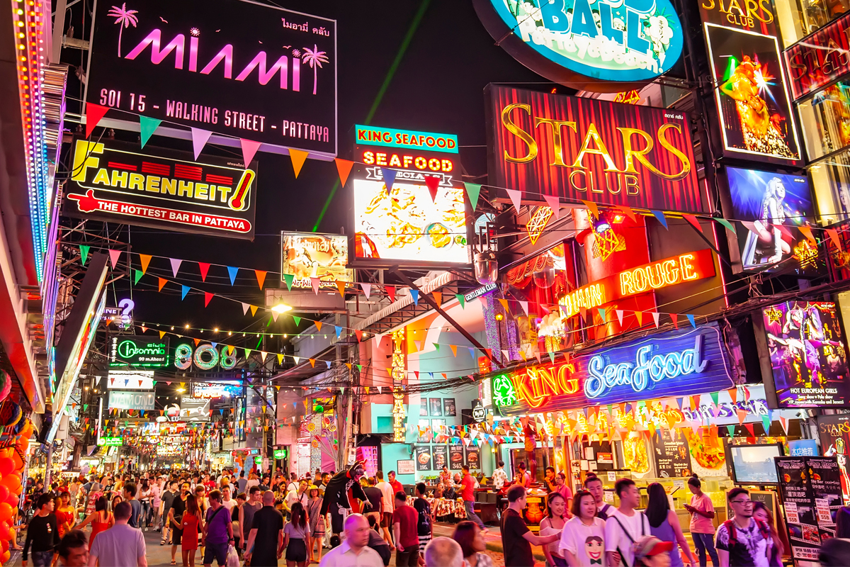 nightlife in Pattaya at Club Insomnia on Walking Street