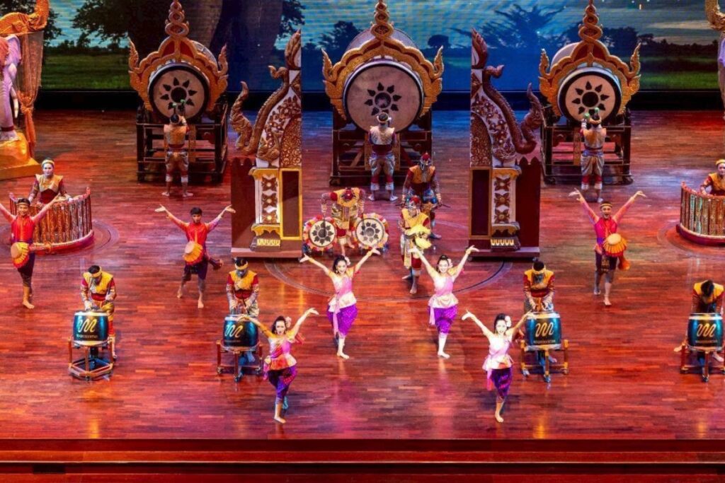 การแสดงวัฒนธรรมไทยที่สวนนงนุชพัทยา